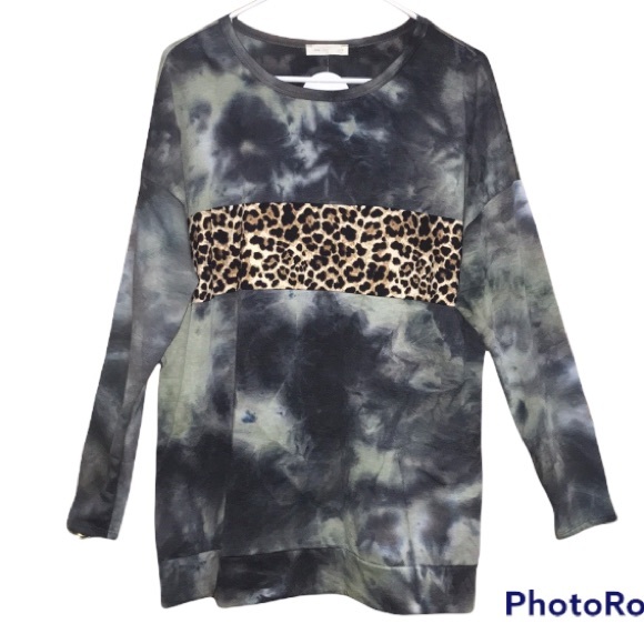 Sold❤️❤️Tie-dye top plus sizes long sleeved shirt 2x - Picture 14 of 15